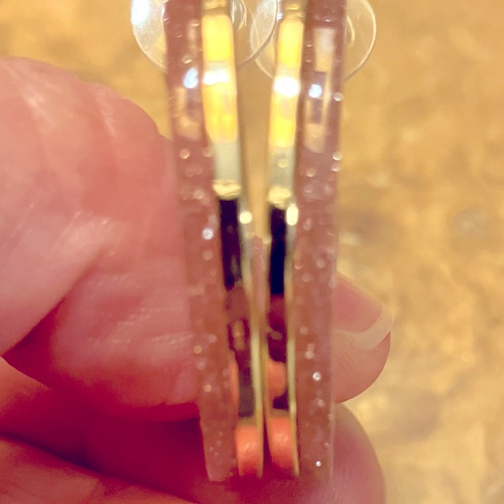 Women’s Hoop earrings, one side beautiful pink sparkles, other side gold.
